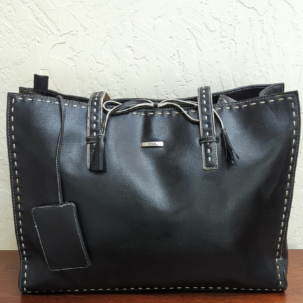 Totes Large Black Leather Pink Lined Saddle Stitch Tote with Padded Laptop Case